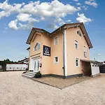 Boardinghouse Neuburg Pensión Neuburg an Der Donau