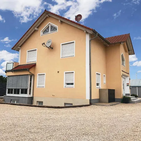 Boardinghouse Neuburg Гостевой дом