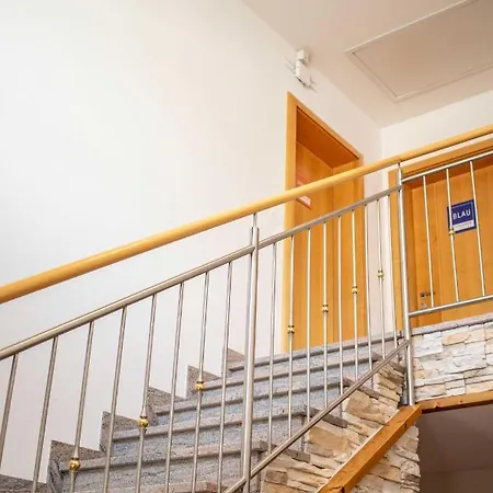 Boardinghouse Neuburg Гостевой дом *