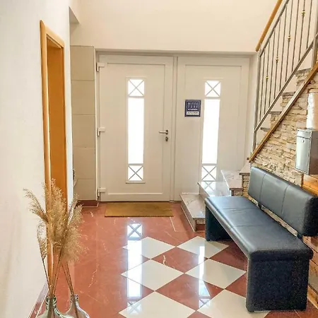 Гостевой дом Boardinghouse Neuburg *