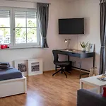 招待所 Boardinghouse Neuburg *