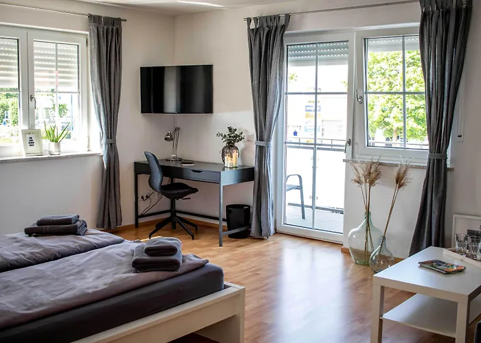 Boardinghouse Neuburg Penzion *